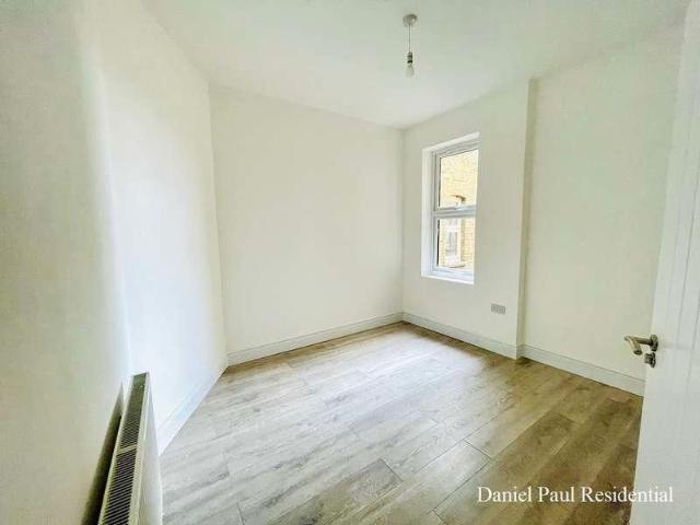 Apartment for rent in London Borough of Ealing, Greater London