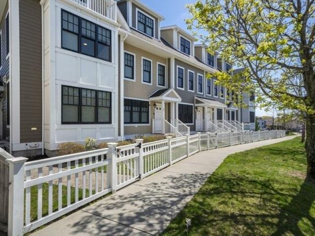 Condo for sale in Massachusetts