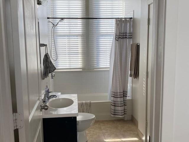Apartment for rent in Whitman, Massachusetts