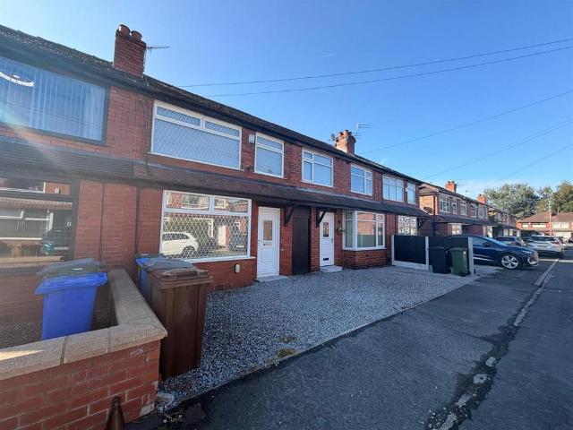 House for rent in Guide Bridge, Greenheys