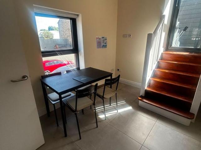 Apartment to rent in Bluebell, North Tipperary