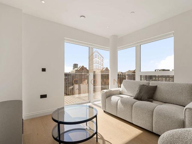 Apartment for rent in Sands End, Greater London