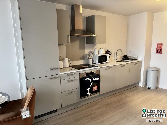Apartment for rent in Gorse Hill, Trafford Park