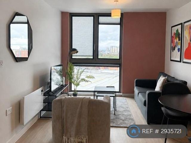 Apartment for rent in Gorse Hill, Trafford Park