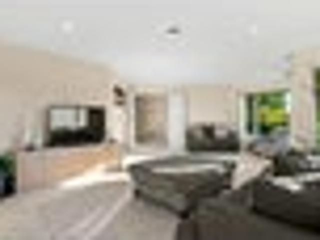 House for rent in Howick, Oroua County