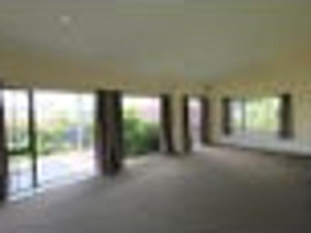 Apartment for rent in Howick, Oroua County