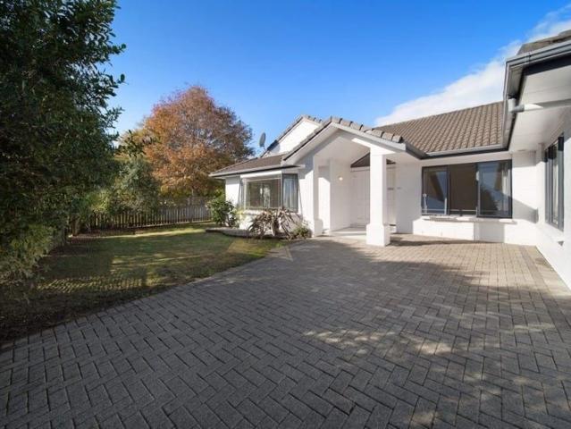 House for rent in Howick, Oroua County
