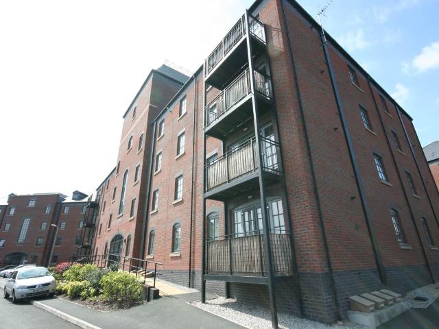 Apartment for rent in Wilderspool, Warrington
