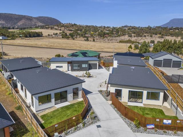 Villa for sale in Hobart, Tasmania