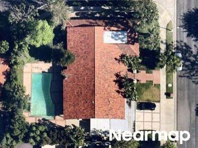 House for sale in Northridge West Neighborhood Council District, Canoga Park
