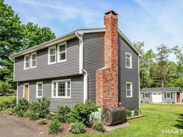 House for sale in Newtown, Connecticut