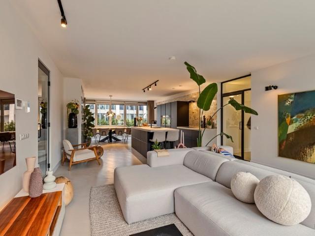 Appartement te huur in Oost, Amsterdam