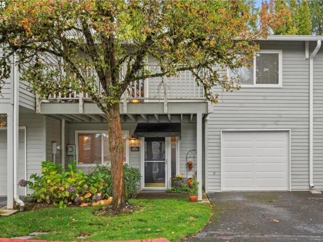 Condo for sale in Oregonia