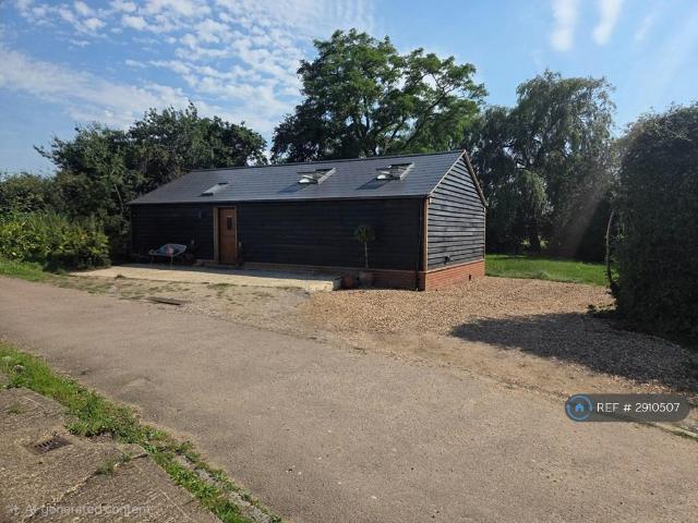 House for rent in Moreton, Epping