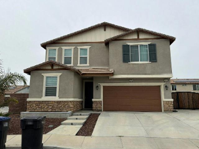 House for sale in Lake Elsinore, California