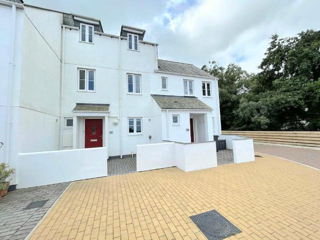 House for rent in Trevalga, Cornwall