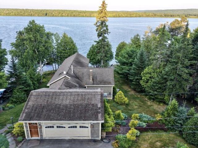 House for sale in Maine