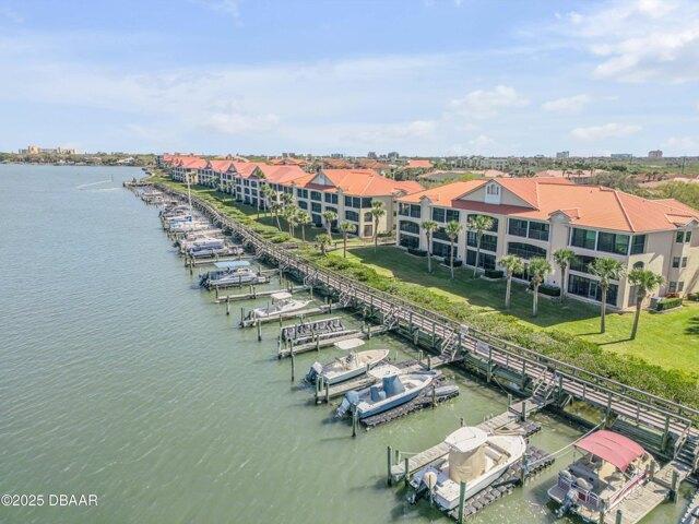 Condo for sale in New Smyrna Beach