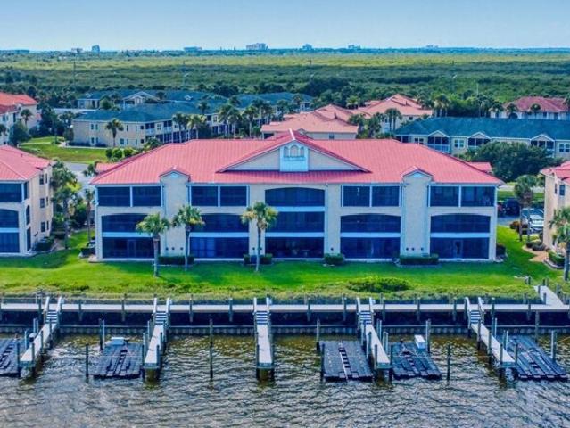 Condo for sale in New Smyrna Beach