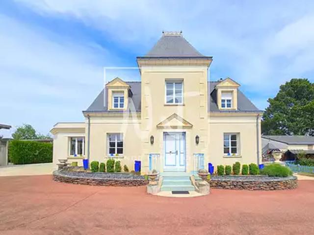 Maison vente à Angers, Bouchemaine