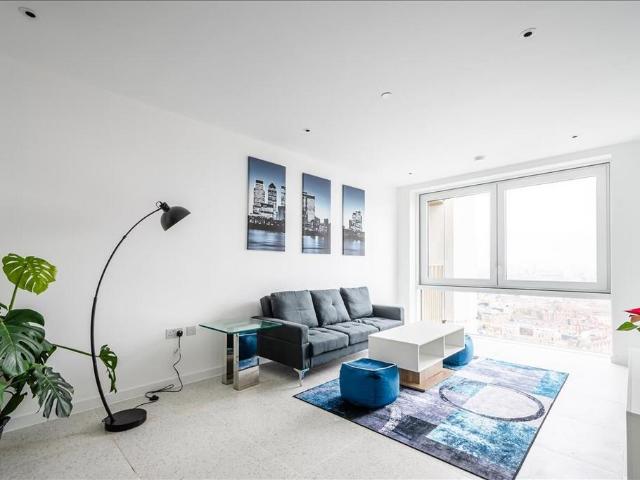 Apartment for rent in The Silk District, Greater London