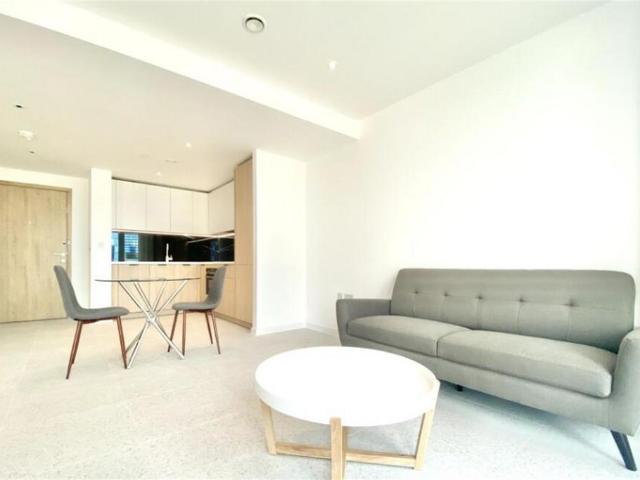 Apartment for rent in Whitechapel, Greater London