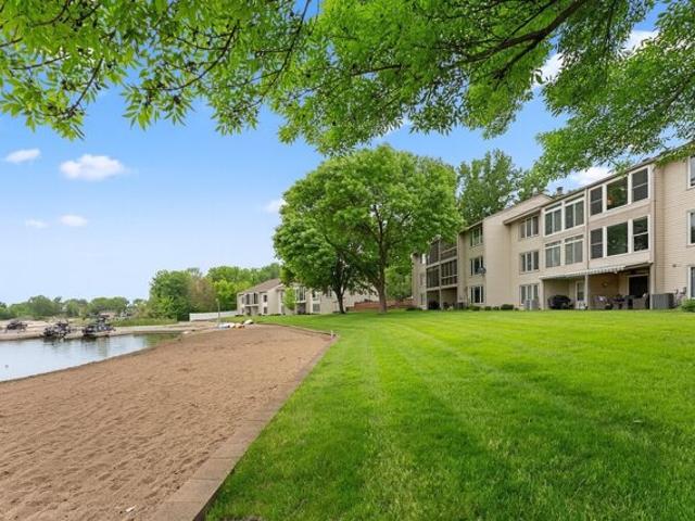House for sale in Prior Lake