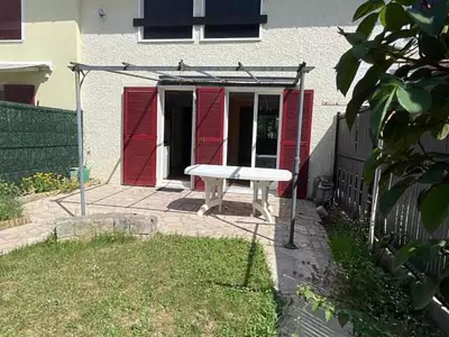 Maison vente à Le Village, Bouffémont
