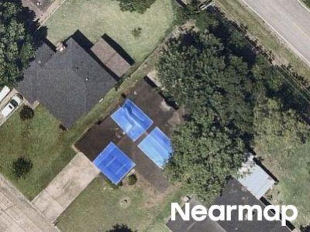 House for sale in Friendswood