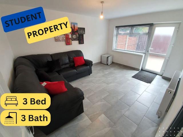 House for rent in Stoke, Stoke-on-Trent