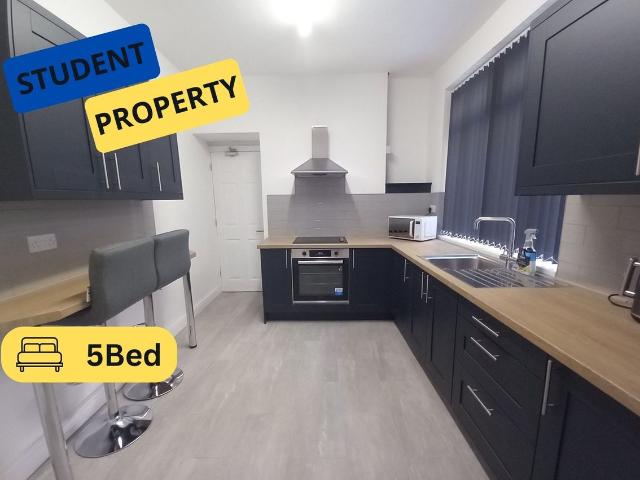 House for rent in Stoke, Stoke-on-Trent