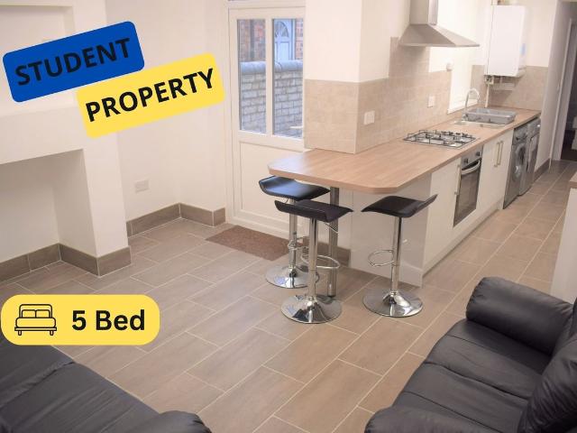 House for rent in Stoke, Stoke-on-Trent