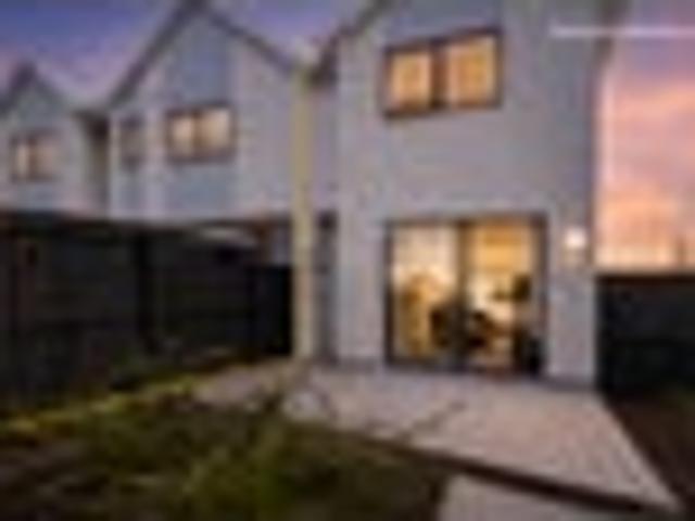 House for sale in Heathcote, Canterbury