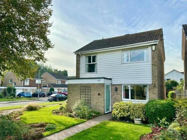 House for sale in Northampton, Northamptonshire
