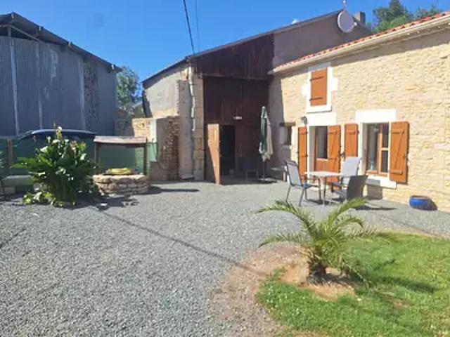 Maison vente à Fontenay-le-Comte, Bouillé-courdault