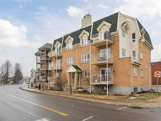 Apartment for rent in St. Leonard's, Quebec