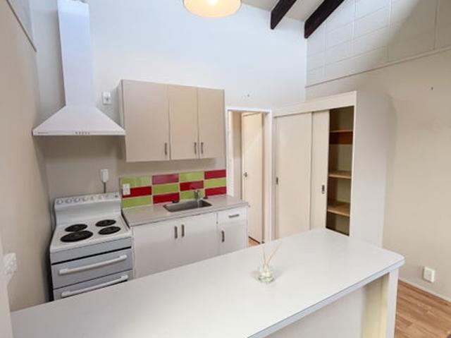 Apartment for rent in Days Bay, Wellington