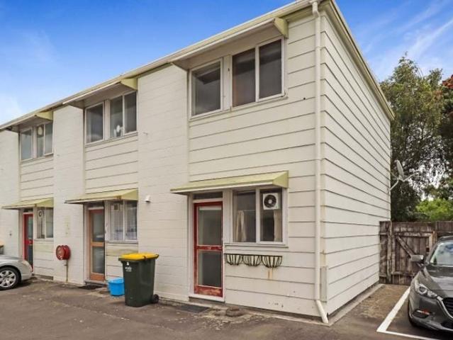 Apartment for rent in Days Bay, Wellington