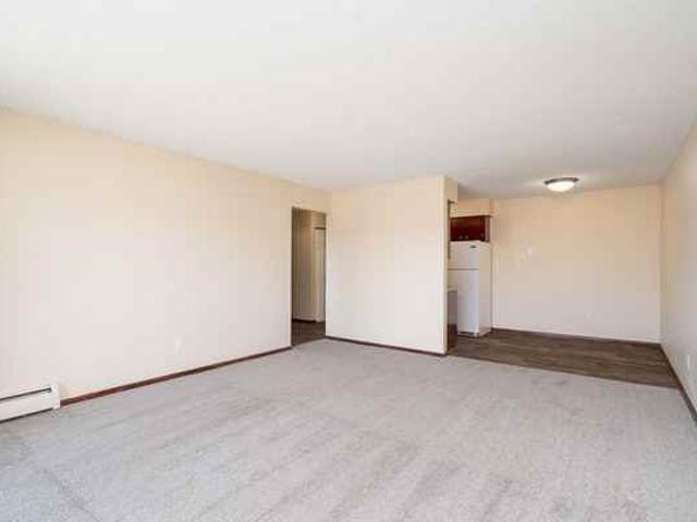 Apartment for rent in Eagan, Minnesota