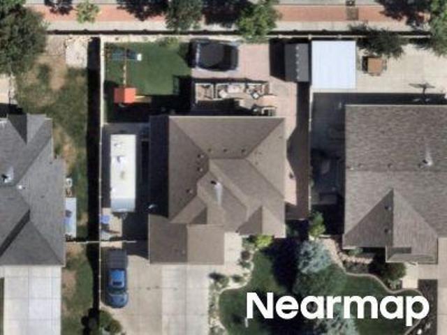 House for sale in Bloomfield Farms, West Jordan