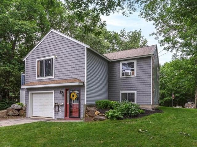House for sale in New Hampshire