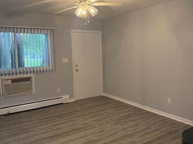 Apartment for rent in Montgomery, Illinois