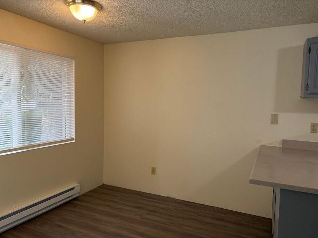 Apartment for rent in University Place, Pierce County
