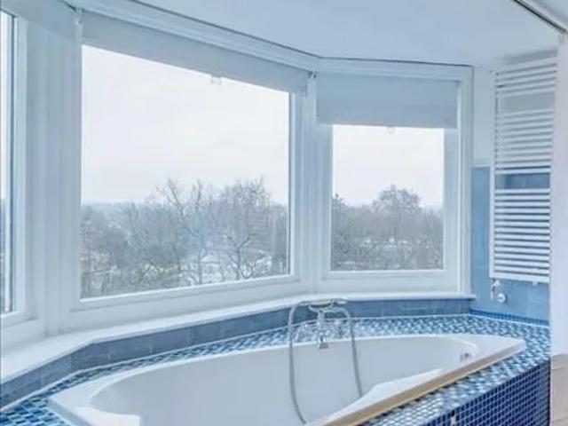 Apartment for rent in St. John's Wood, Greater London
