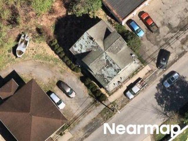 House for sale in The Plot, Scranton