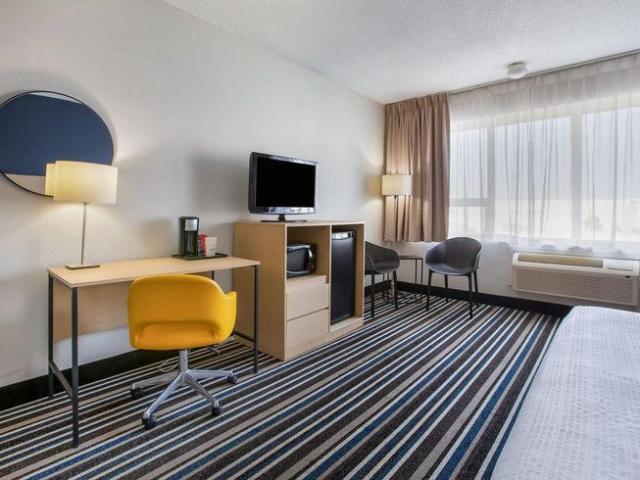 House for rent in Saint-Laurent, Montréal