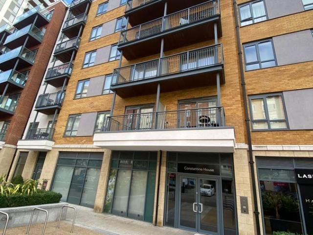 Studio for rent in Colindale, Greater London