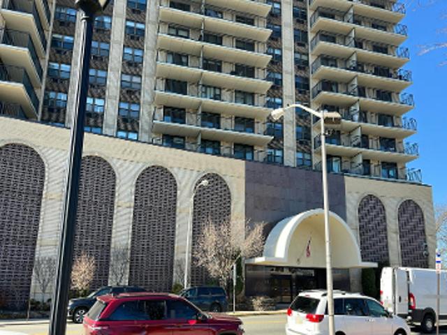 Condo for sale in Hudson, New Jersey