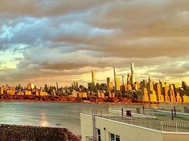 Condo for sale in Hudson, New Jersey