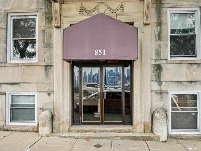Condo for sale in Weehawken
